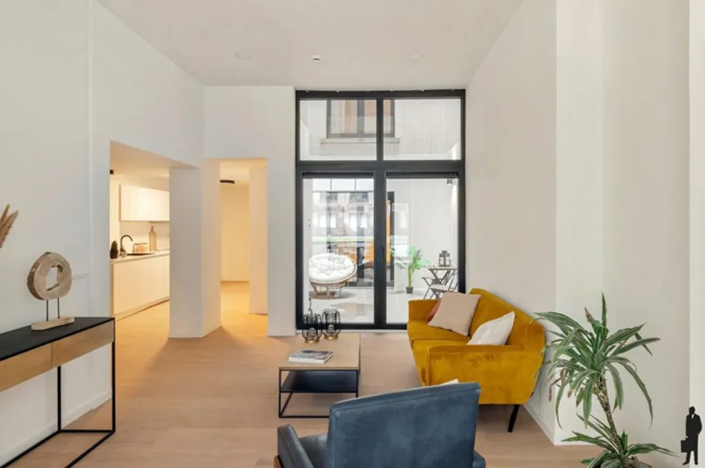 Elutuba - Renovated Duplex with Terrace in Antwerp
