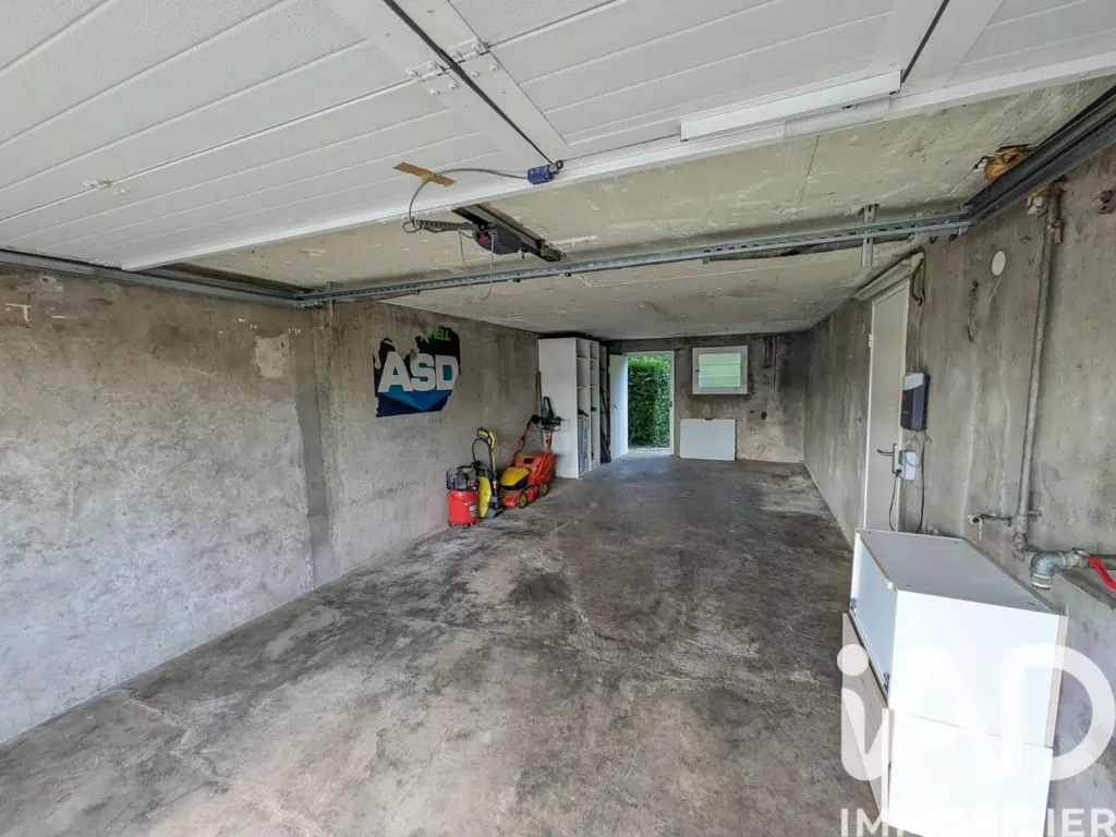 Garage - Maison Mitoyenne with Garden in Terville
