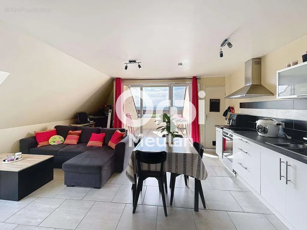 Salle à manger - Duplex Lumineux avec Balcon à Meulan-en-Yvelines