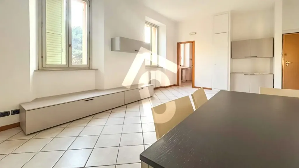 Soggiorno - Spacious Apartment with Balcony in Jesi