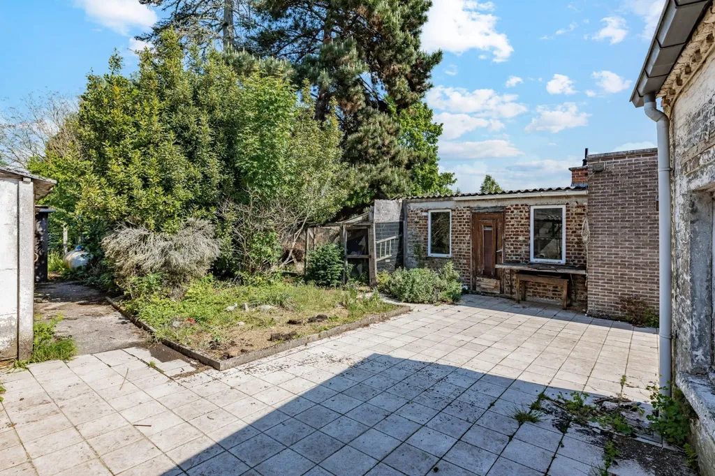 courtyard