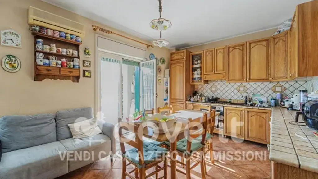 Küche - Rearranged Apartment with Balcony in Catania