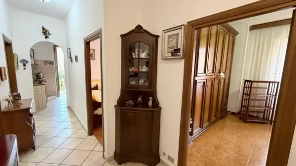 Entrée - Bright Trilocale with Balcony in Civitavecchia