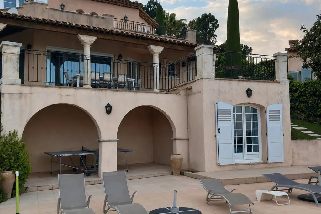 Bassein - Villa with Sea View in Théoule-sur-Mer