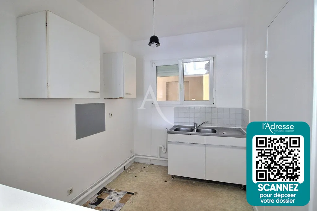 Cucina - Bright 2-Bedroom Flat with Private Cellar in Élancourt
