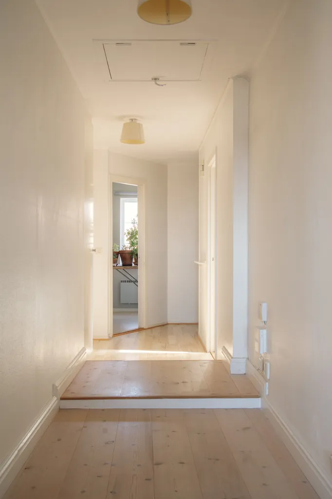Esik - Historic Villa with Courtyard in Visby