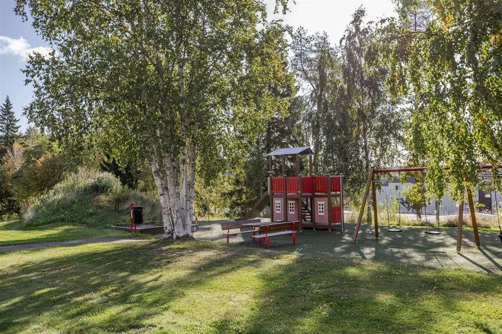 Garden - Renovated Flat with Balcony in Sundsvall