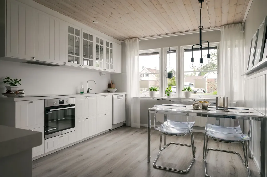 Cuisine - Terraced House with Corner Plot in Forshaga