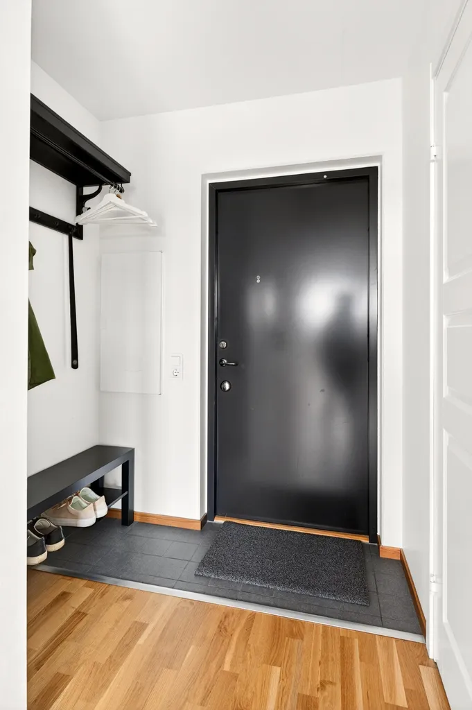 Ingresso - Modern 1.5-Bedroom Flat with Balcony in Kungsängen