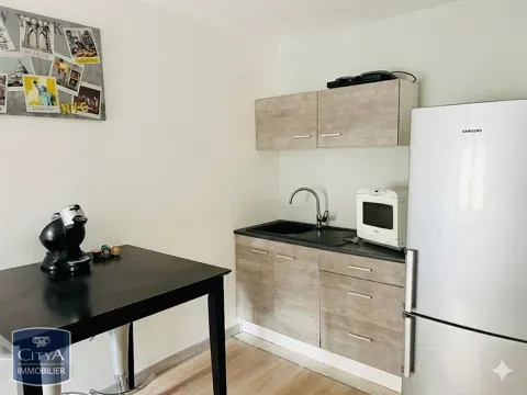 Köök - Studio with Balcony in Ars-sur-Moselle