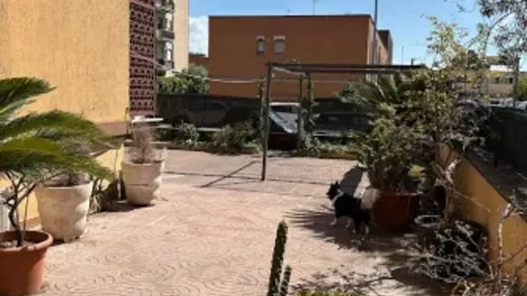 Terrass - Triplex with Private Garden in Latina