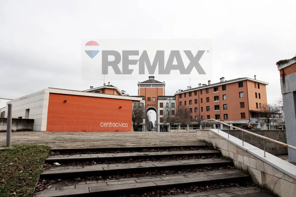 Extérieur - Commercial Space with Parking in Concorezzo