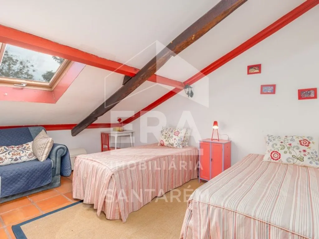 Chambres - Luxury House with Agricultural Land in Benfica do Ribatejo