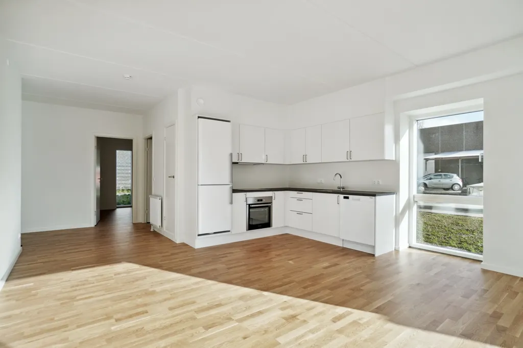 Kitchen - Two-Bedroom Flat with Terrace in Odense S