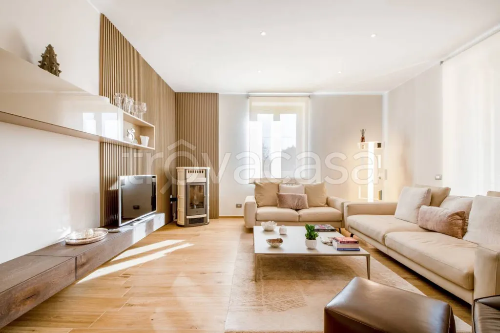 Living Room - Auctioned Apartment with Garden in Sant'Ippolito