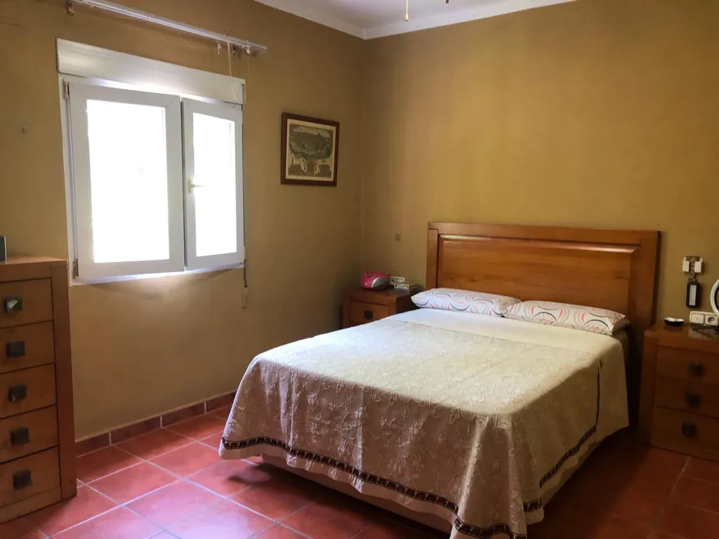 Bedrooms - Spacious Corner Flat with Terrace in Huelin