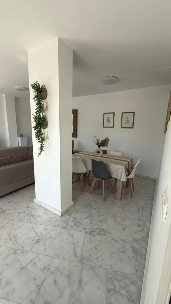 Séjour - Apartment with Terrace in Cala Villajoyosa