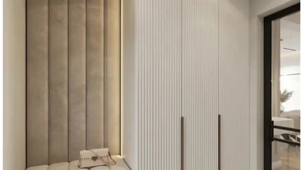 hallway_entrance