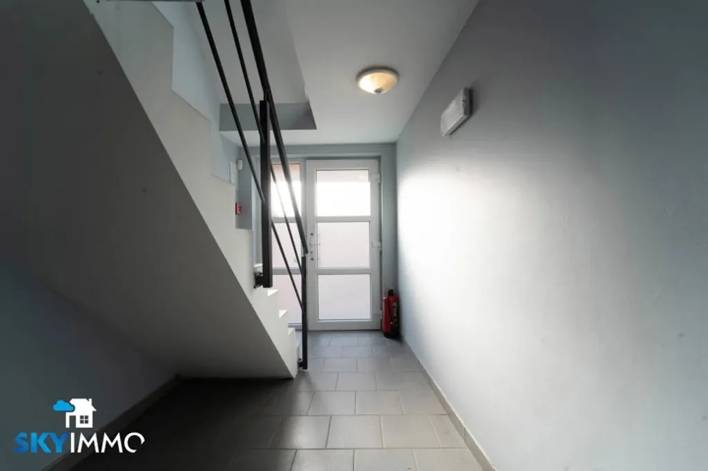 Ingresso - Apartment with Terrace and Garage in Herstal