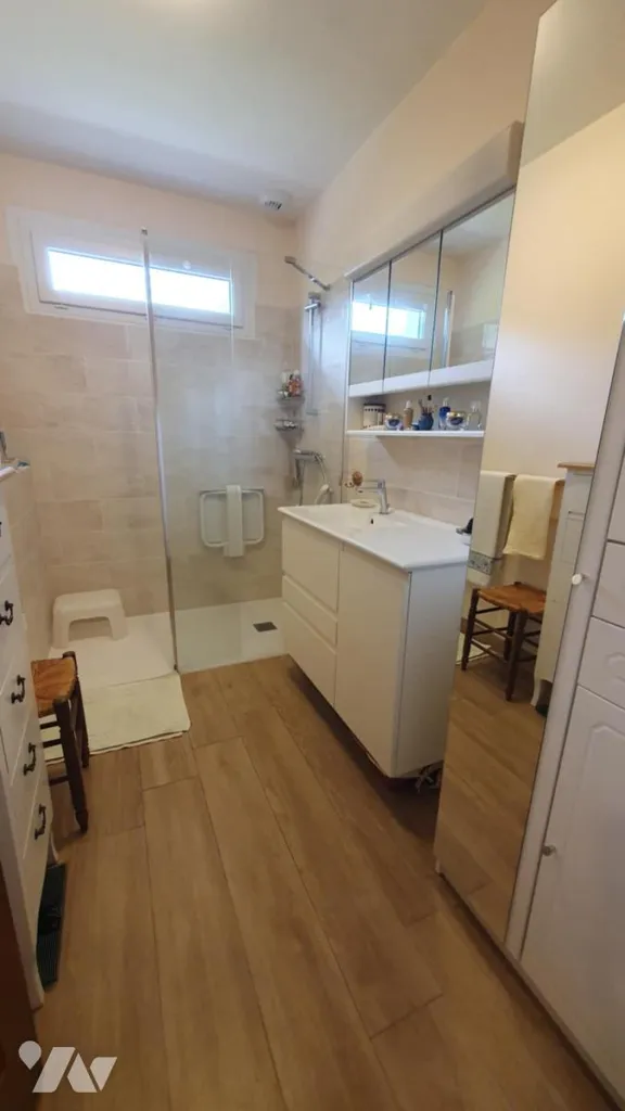 Bathrooms - Detached House with Garden near Dieppe