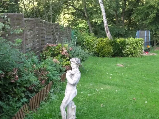 Aed - Stone Longere with Garden in Noyon