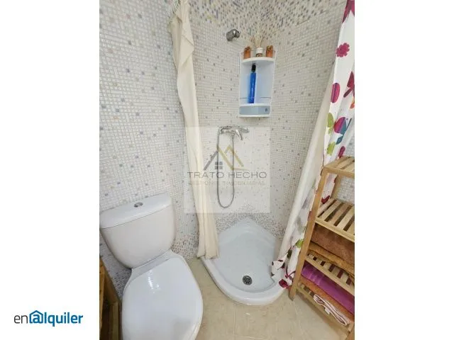 Bathrooms - Apartment with Pool in Canet d'en Berenguer