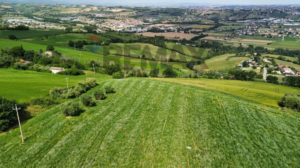 Vista aerea - Buildable Land with Panoramic View near Fermo