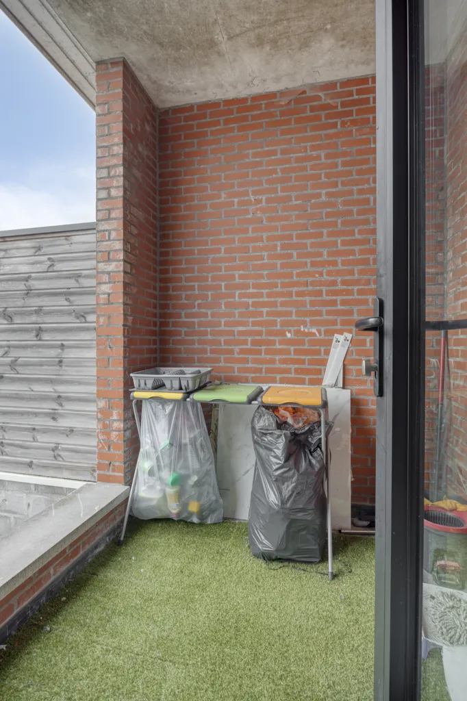 Balcon - Appartement avec Jardin au Rez-de-Chaussée à Gooreind