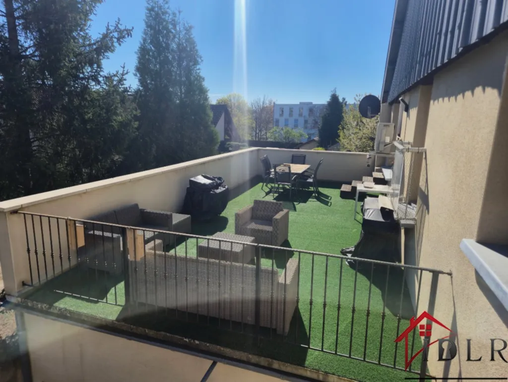 Terrass - Loft with Pool in Saint-Dizier Centre
