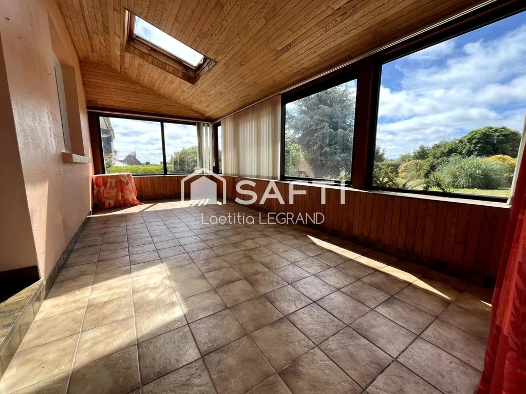 Terrace - 6-Piece House with Garden in Bégard