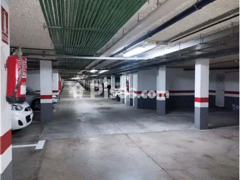 Garage - Semi-detached House with Terraces in San Isidro