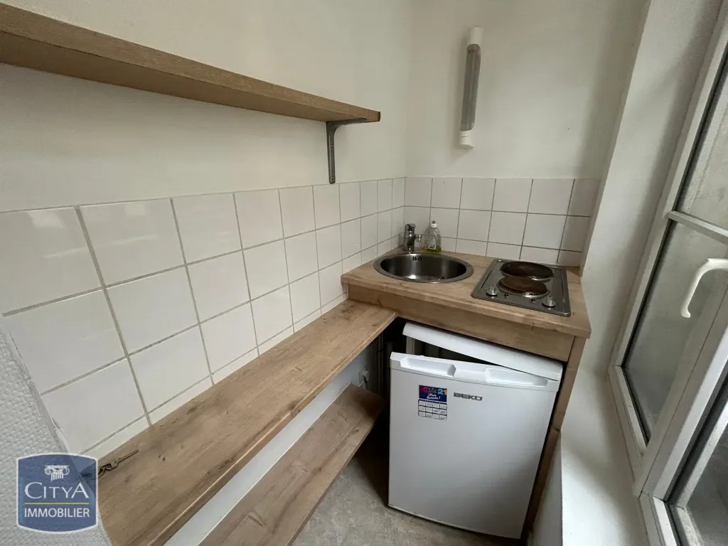 Köök - Compact Studio Flat in Central Châteauroux
