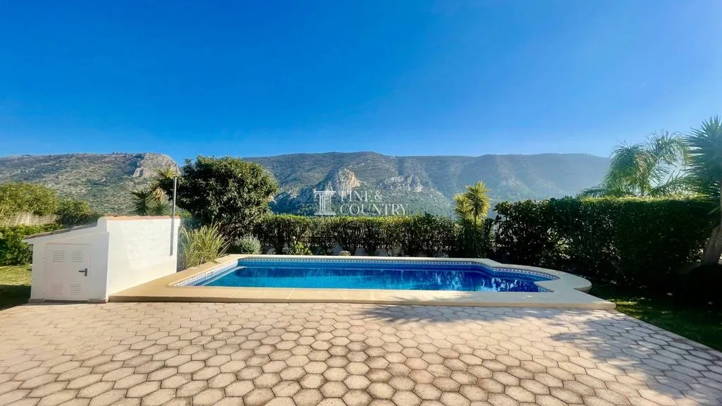Bassein - Modern Villa with Panoramic Views in Pedreguer