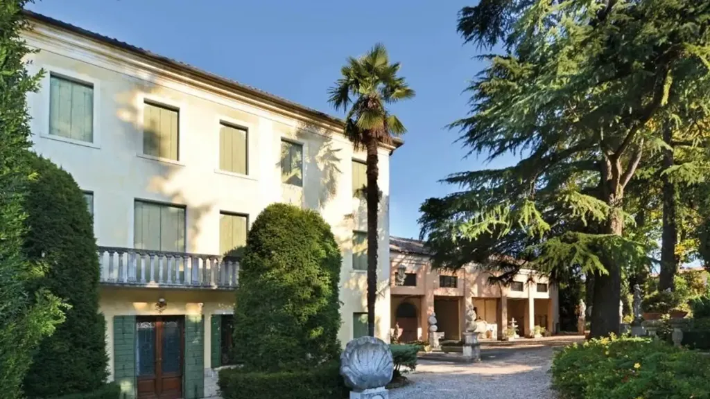 Extérieur - Villa with Garden in Onè, Montebelluna