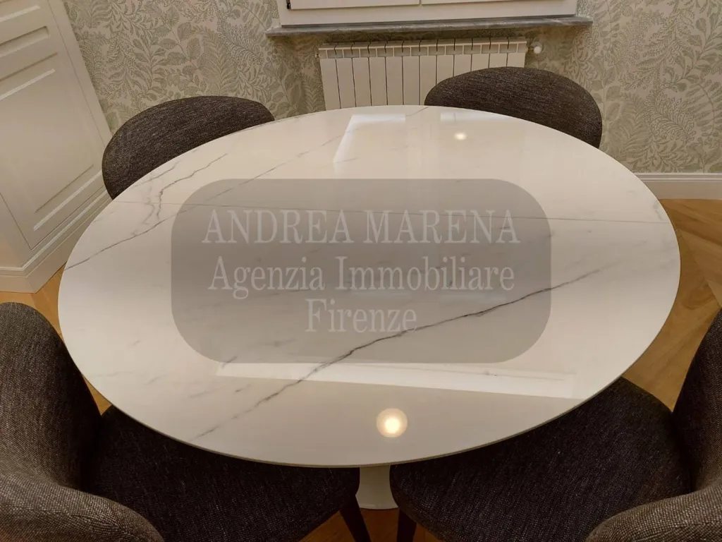 Salle à manger - Fully Furnished Flat with Balcony in Florence