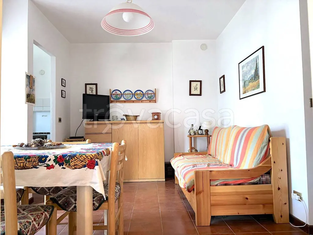 Söögituba - Three-bedroom Apartment with Balcony in Oulx