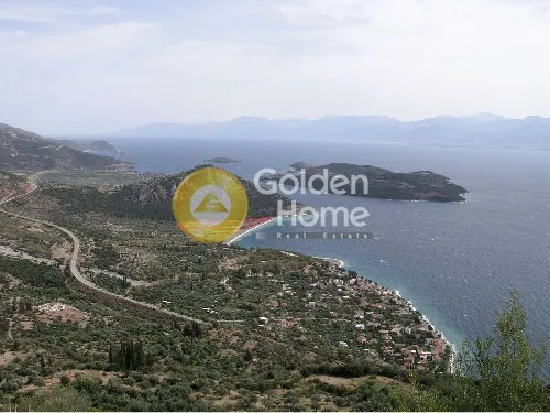 Jardin - Plot with Sea View in Naupaktos Centre