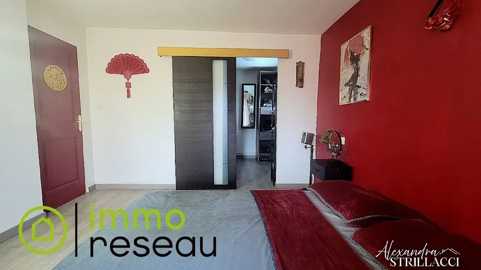 Chambres - Maison 2 Appartements à Forbach, Proche Frontière