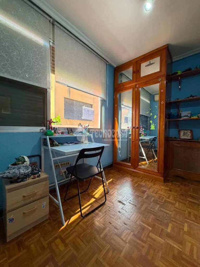 Kabinet - Terraced House with Garden in Hortaleza