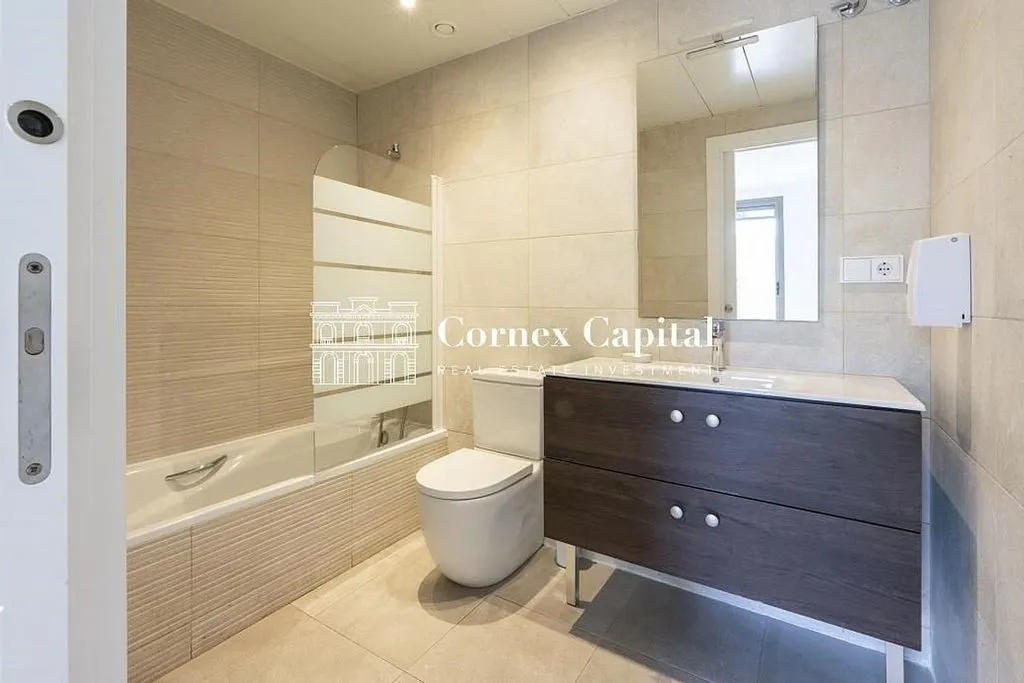 Vannitoad - Apartment with Pool in Poblenou, Barcelona
