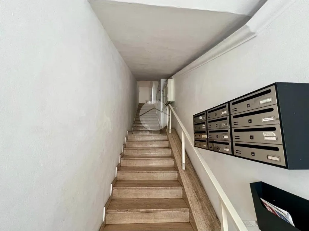 Habitaciones - Modern 3-Bedroom Apartment in Cosenza