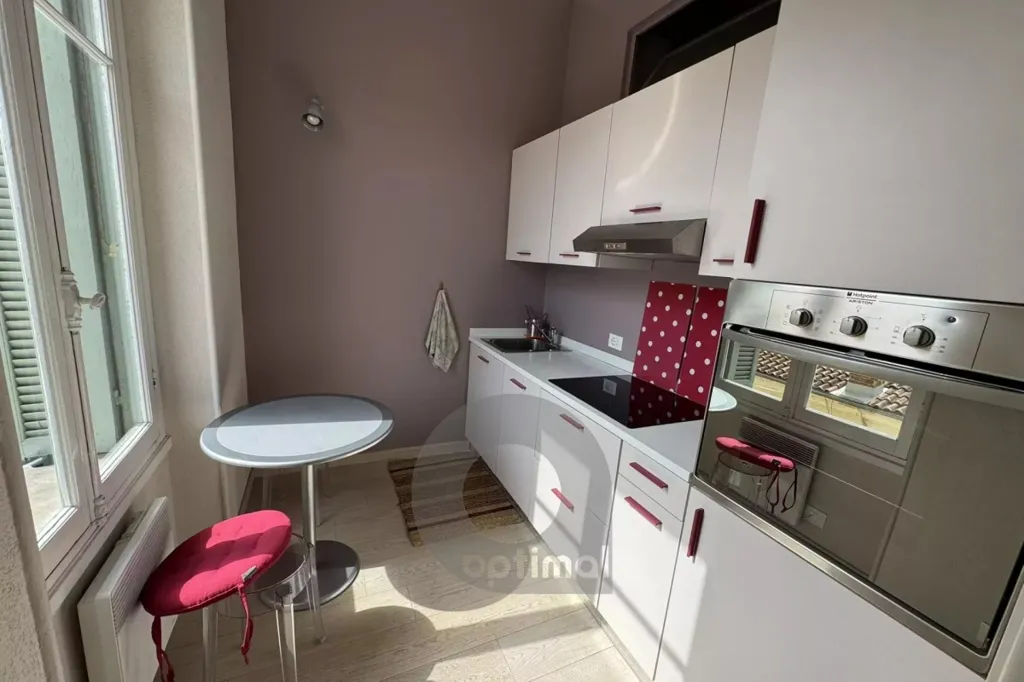 Cuisine - Appartement 2 Pièces Centre Ville Menton