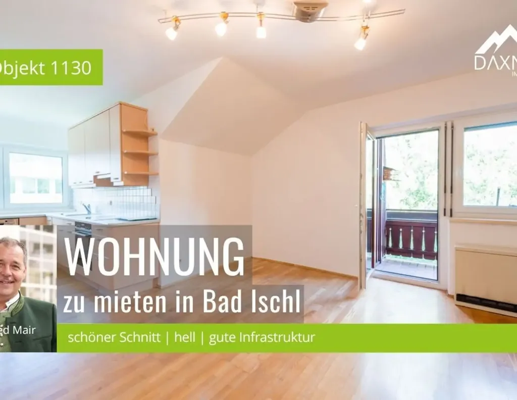 Soggiorno - Spacious 3-Bedroom Flat with South-West View