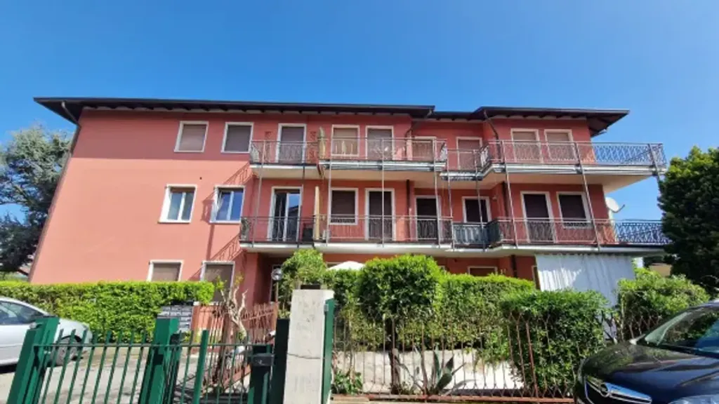 Esterno - Trilocale with Lake View in Sirmione
