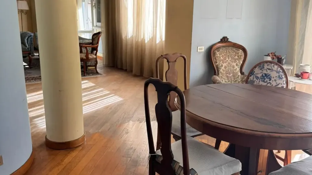 Salle à manger - Luxurious Villa with Terraces in Central Empoli
