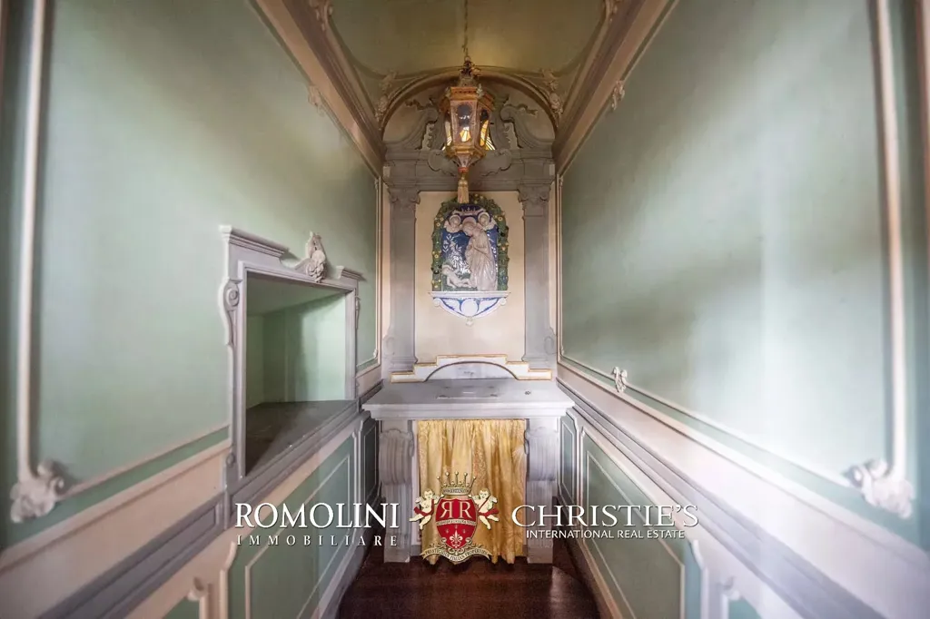 Entrée - Historic Villa with Panoramic Views near Florence