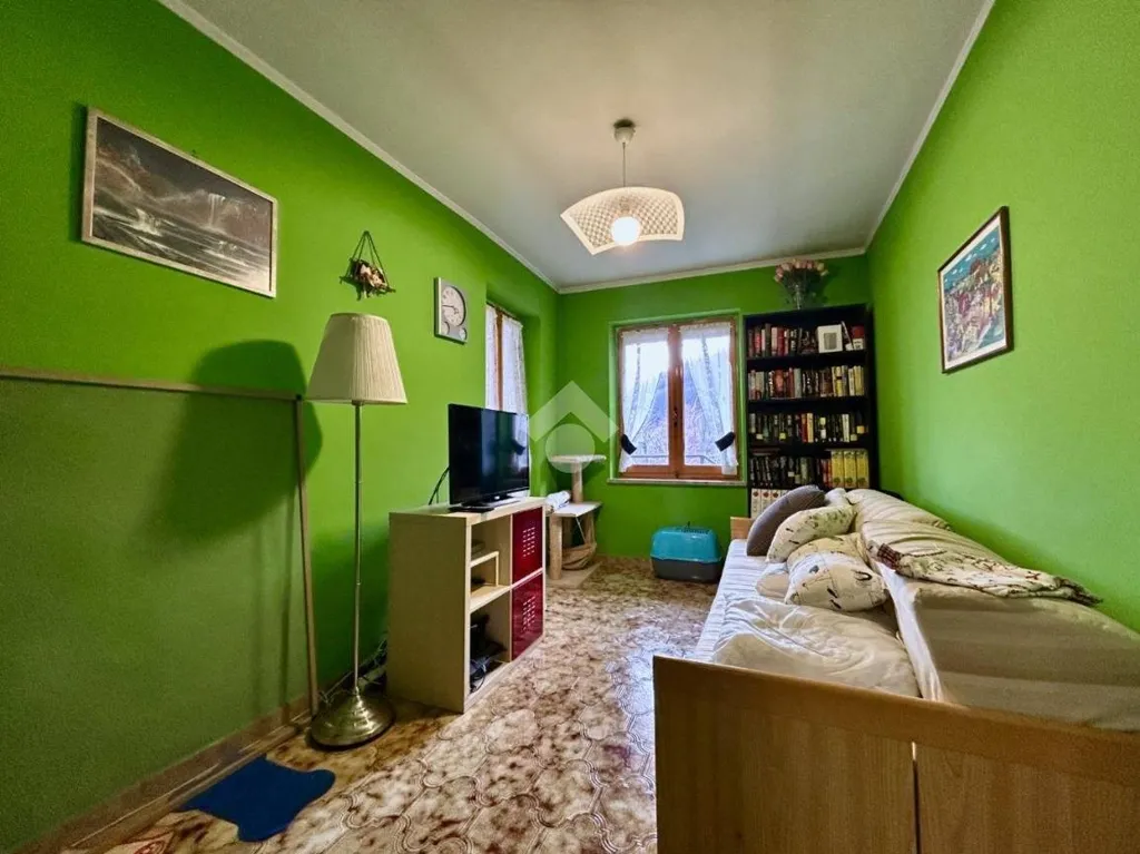 Elutuba - Semi-Detached Villa with Garden in Condove