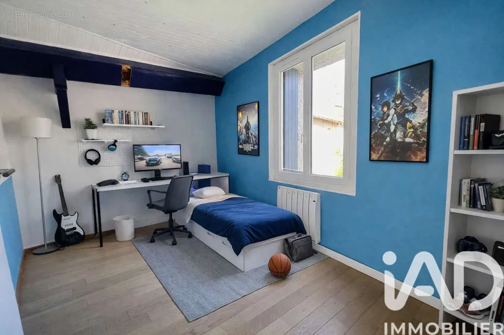 Camere da letto - Charming Townhouse with Potential in Condécourt