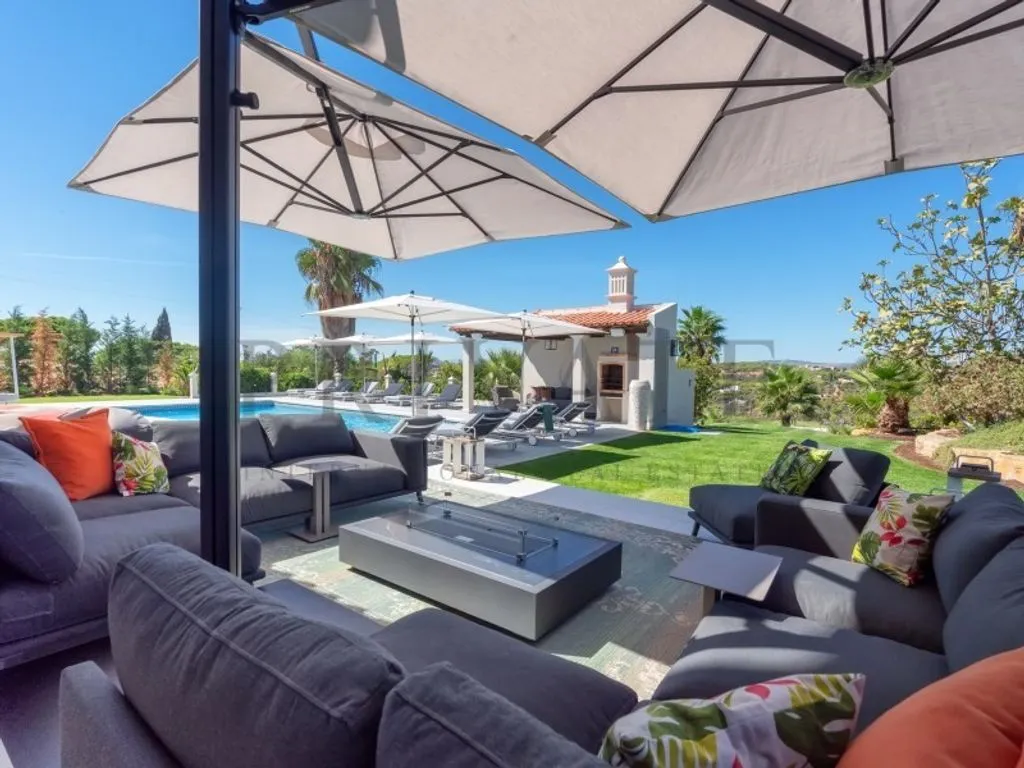 Bassein - Luxury Villa with Pool in Vale do Lobo, Algarve