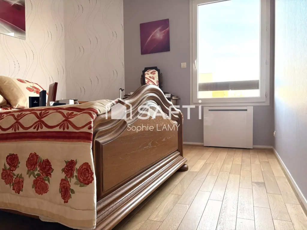 Magamistoad - 4-Piece Apartment with West Terrace in Dijon